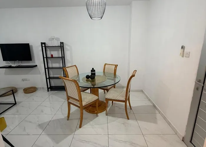 Daire Marinas Harbour Court 206