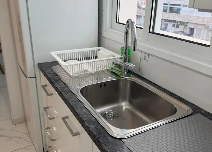 Marinas Harbour Court 206 Pafos