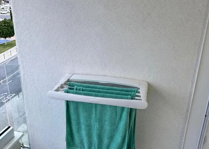 Marinas Harbour Court 206 *