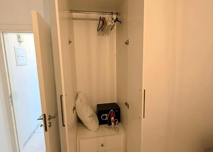 Marinas Harbour Court 206 * פאפוס